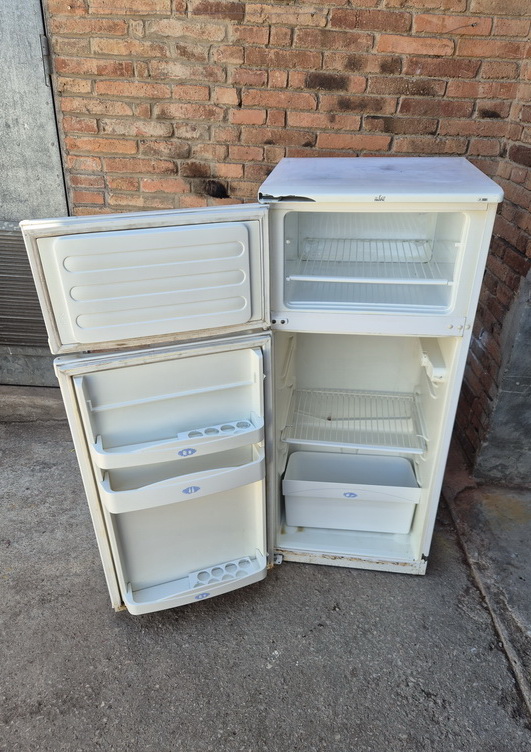 nevera cogelador 129x55x55 1u